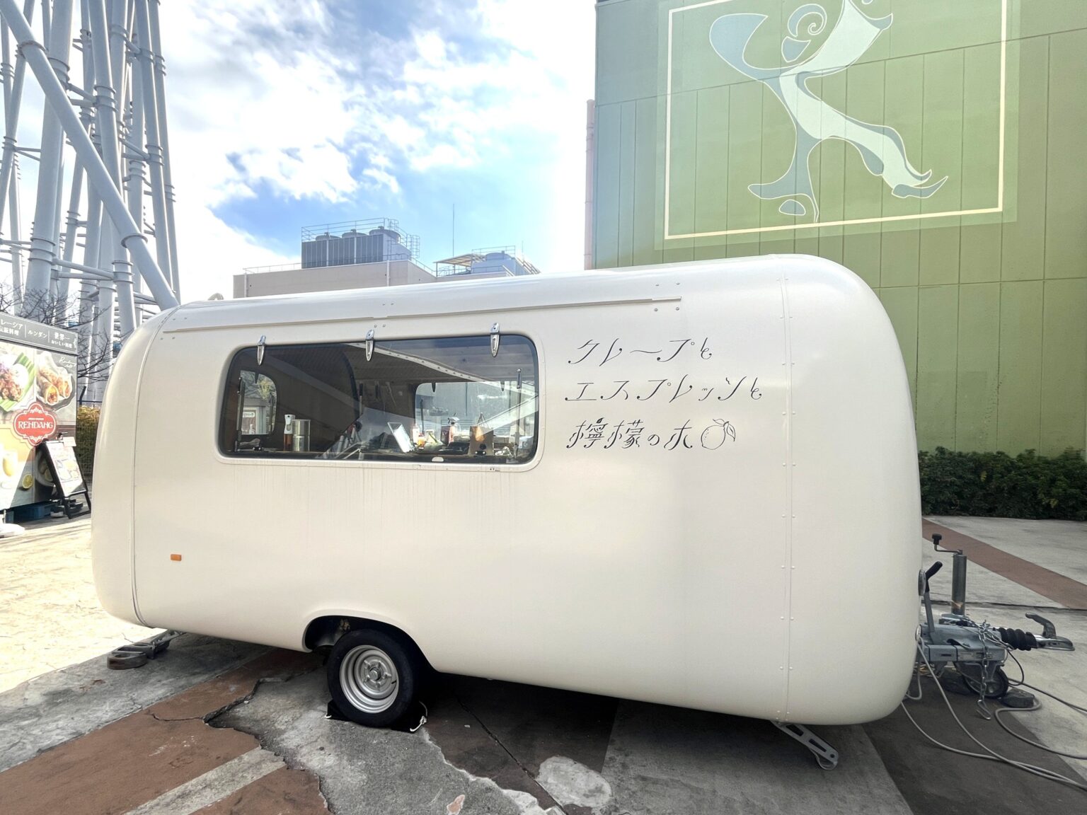 クレープ専門店「クレープとエスプレッソと檸檬の木」三重・長島に12月19日開店、東海初出店