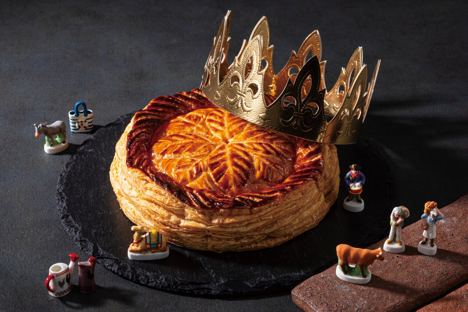 ローズホテル横浜、ガレット・デ・ロワを1月1日〜6日限定販売 15cmで税込3000円