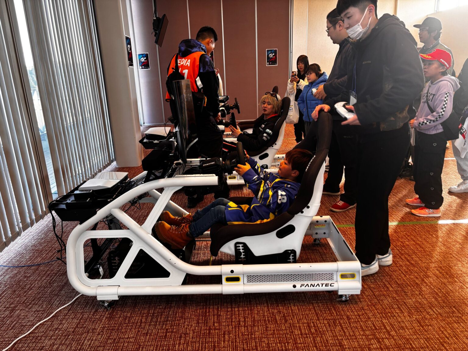 スポーツランドSUGOでeモータースポーツ体験、延べ約130人参加 FENNELとオープンアップグループが第一弾