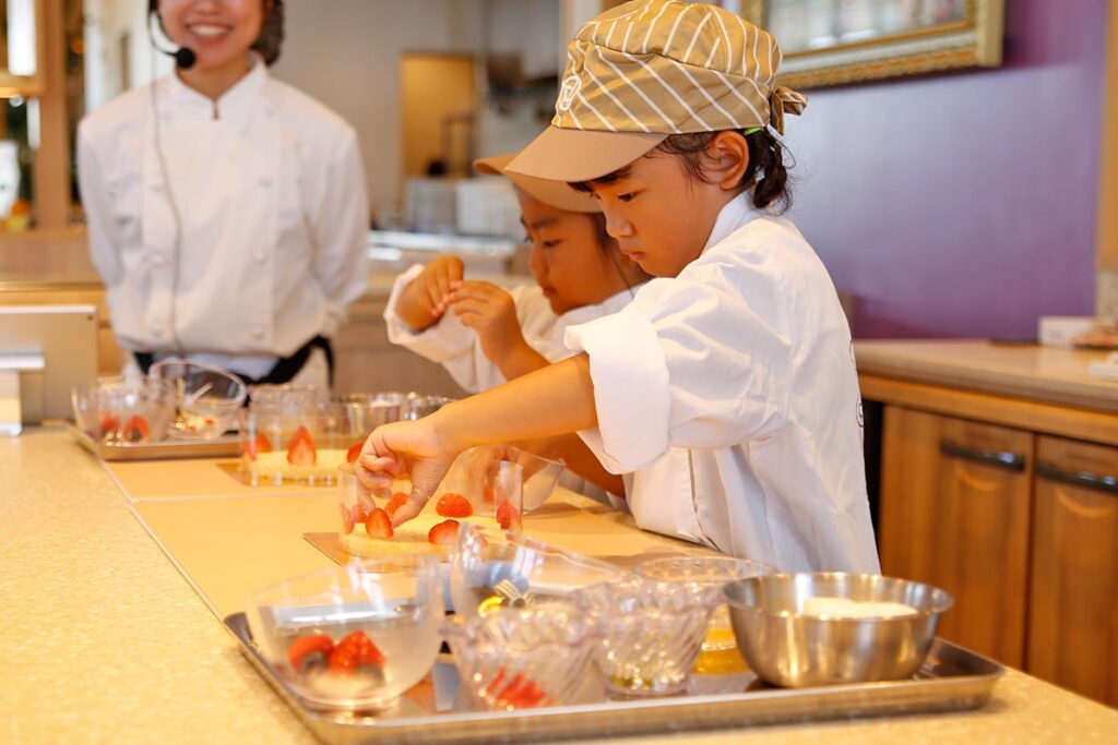 神戸TOOTH TOOTH、子ども向けバレンタインケーキ作り体験を2026年2月に開催