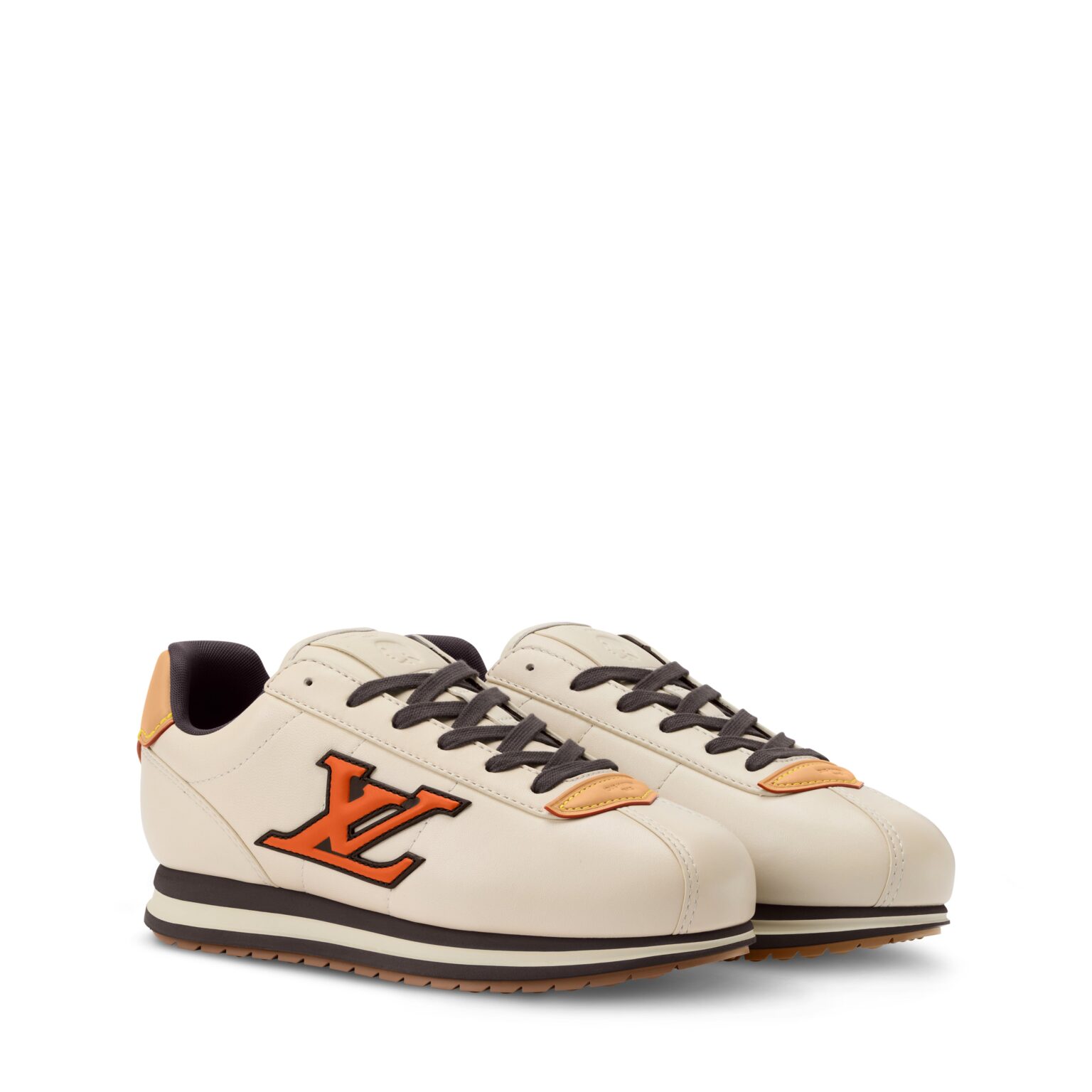 ルイ・ヴィトン、メンズ「LV バターソフト スニーカー」新色を発売 価格は19万2500円