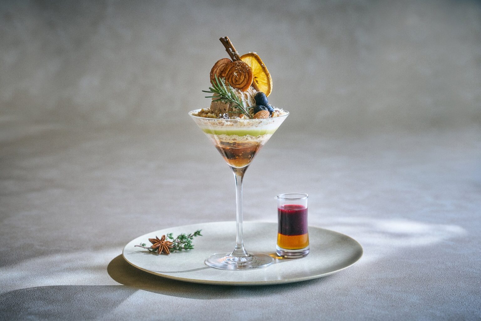 ザ・プリンスギャラリー東京紀尾井町、植物由来100%のモンブランパフェを1/15から限定販売