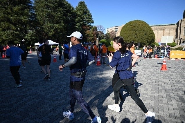 三菱HCキャピタル、FITチャリティ・ラン2025に168人参加 寄付150万8,000円