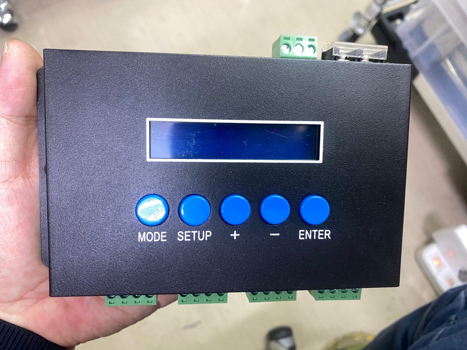 ヴィーナスレーザーがSPI方式LEDテープ制御ユニット「BC-204」「BC-216」販売開始 ArtNet対応で1ドット制御に対応