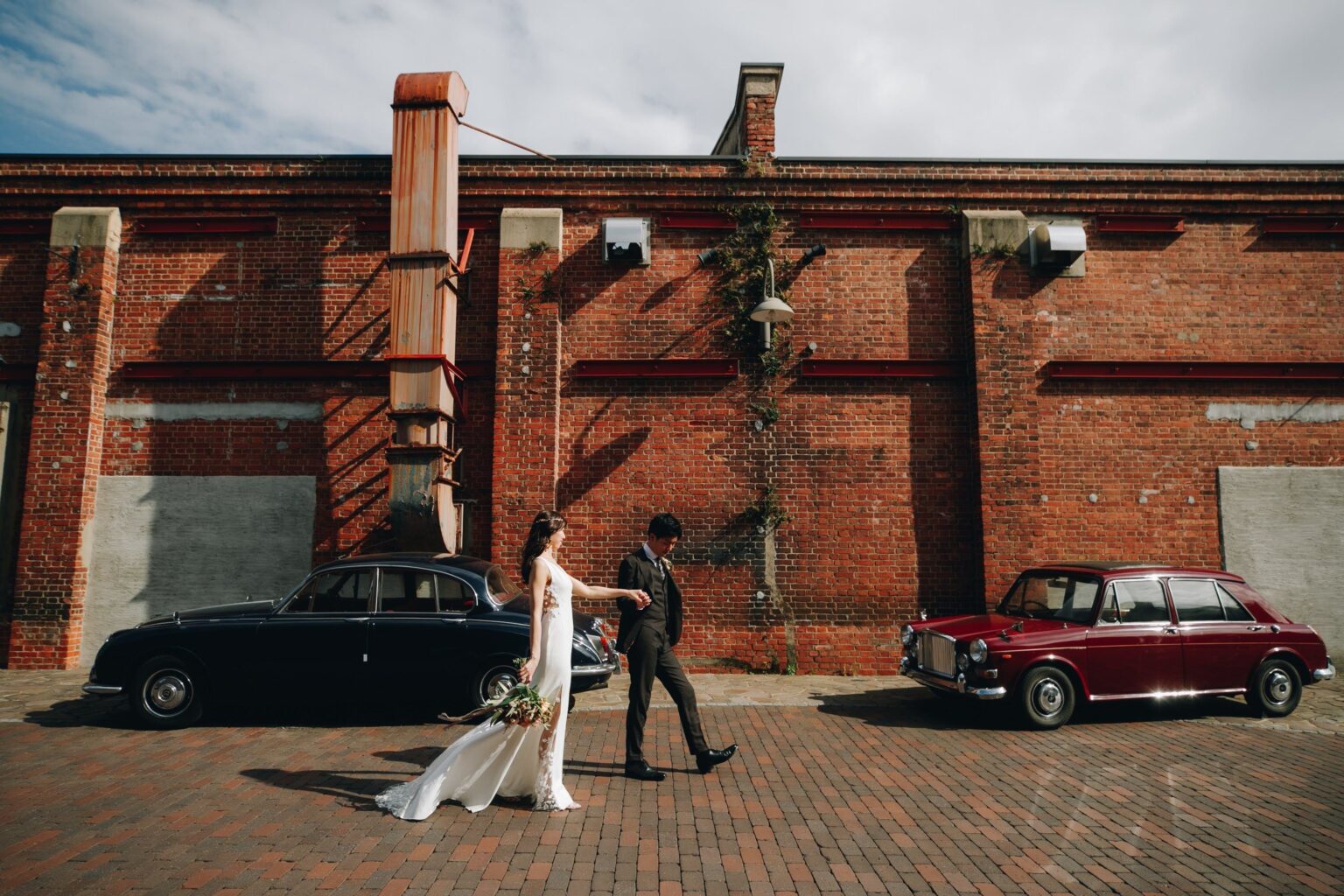 大阪・築港赤レンガ倉庫で全100カット付きフォトウエディング、2カ月以内撮影で5万円相当アルバム特典