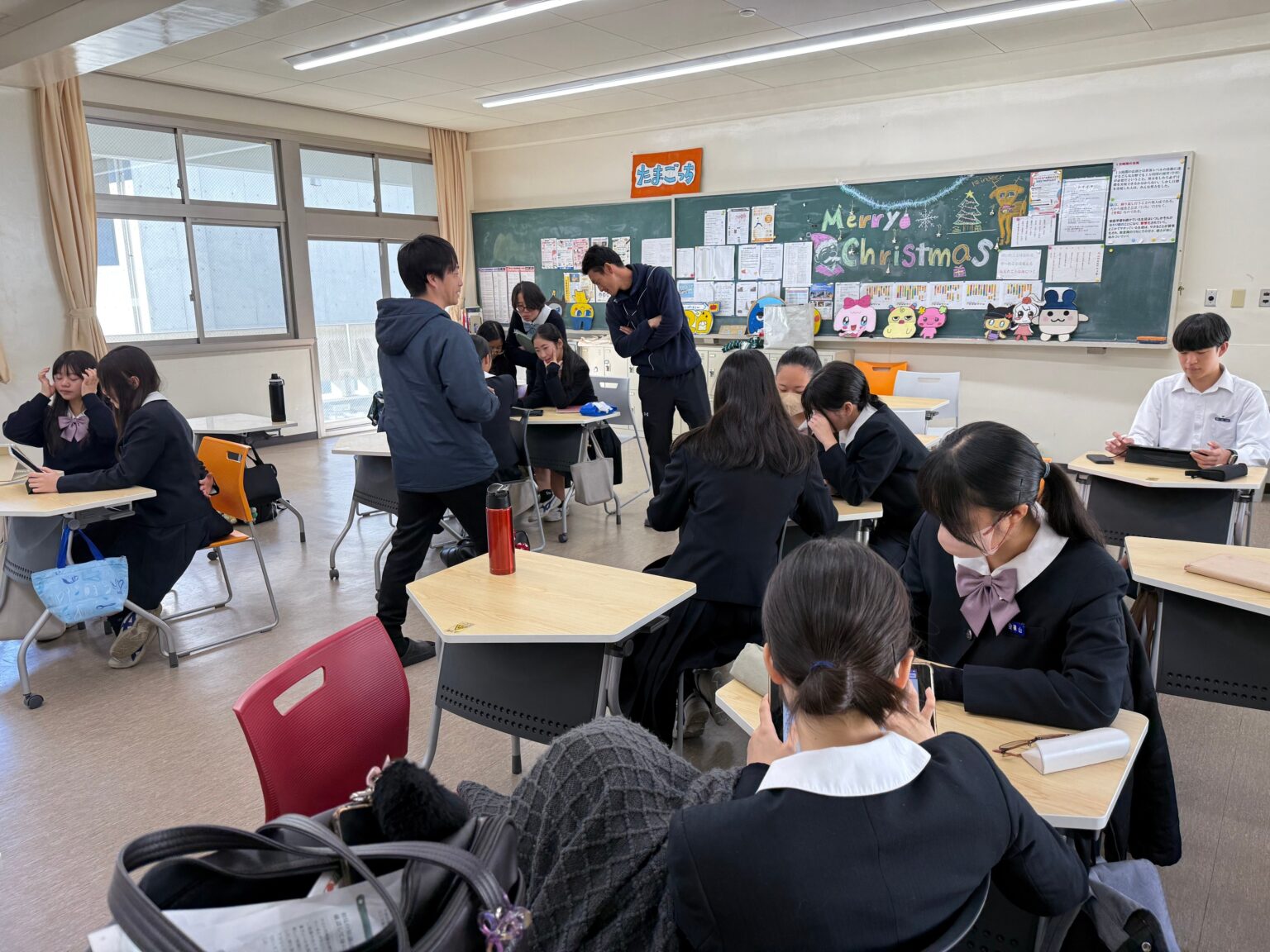 香川オリーブガイナーズ、大手前高松高で球団経営実践授業 高校生がグッズ開発や集客策を提案