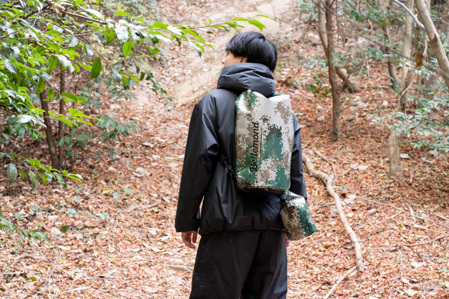 BELLEMONDのドライバッグに新色「デジカモ」「スカイグレー」追加、2〜20Lの4サイズで展開