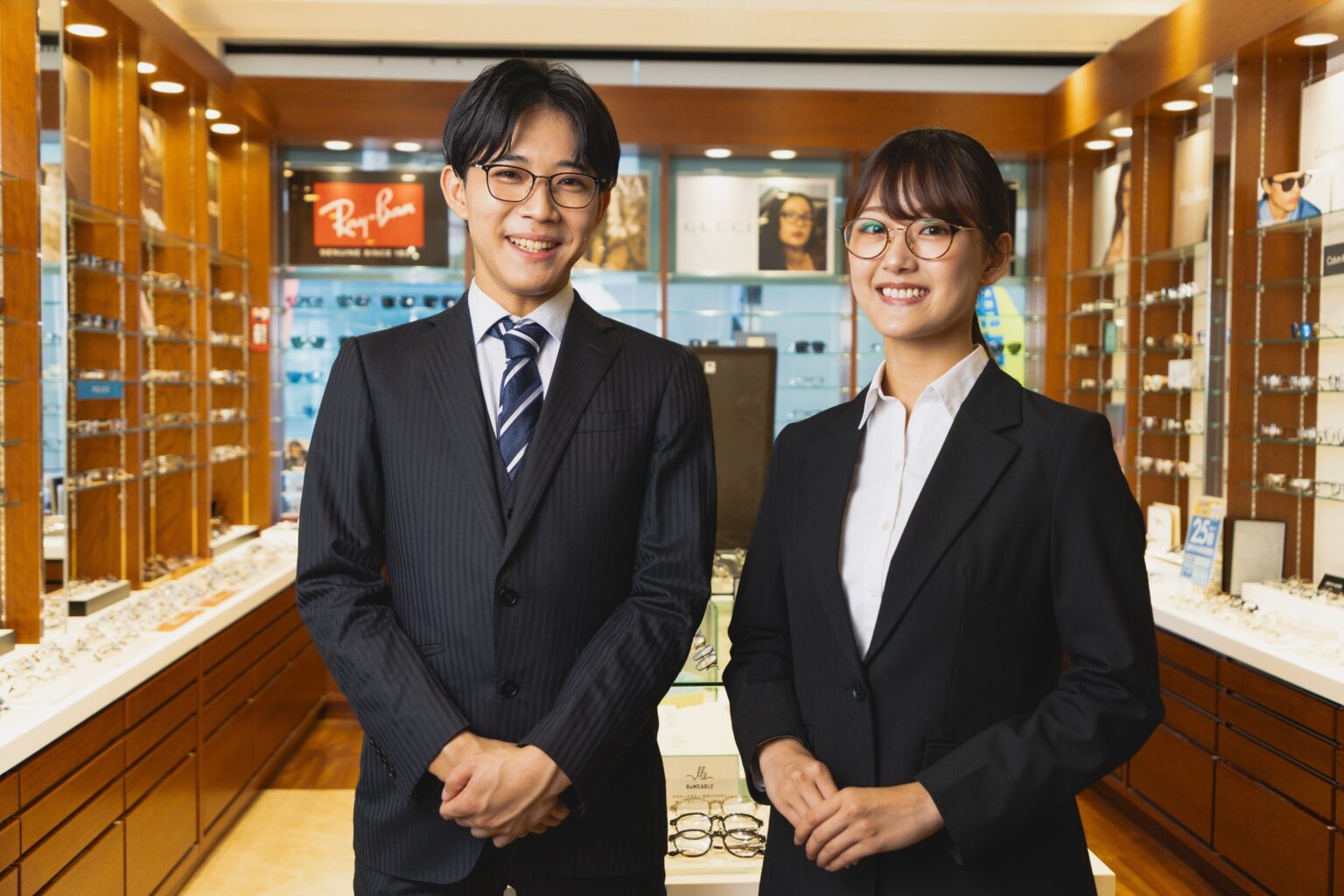 メガネスーパーが新卒採用サイト刷新、エントリー率向上と辞退率低下を狙う