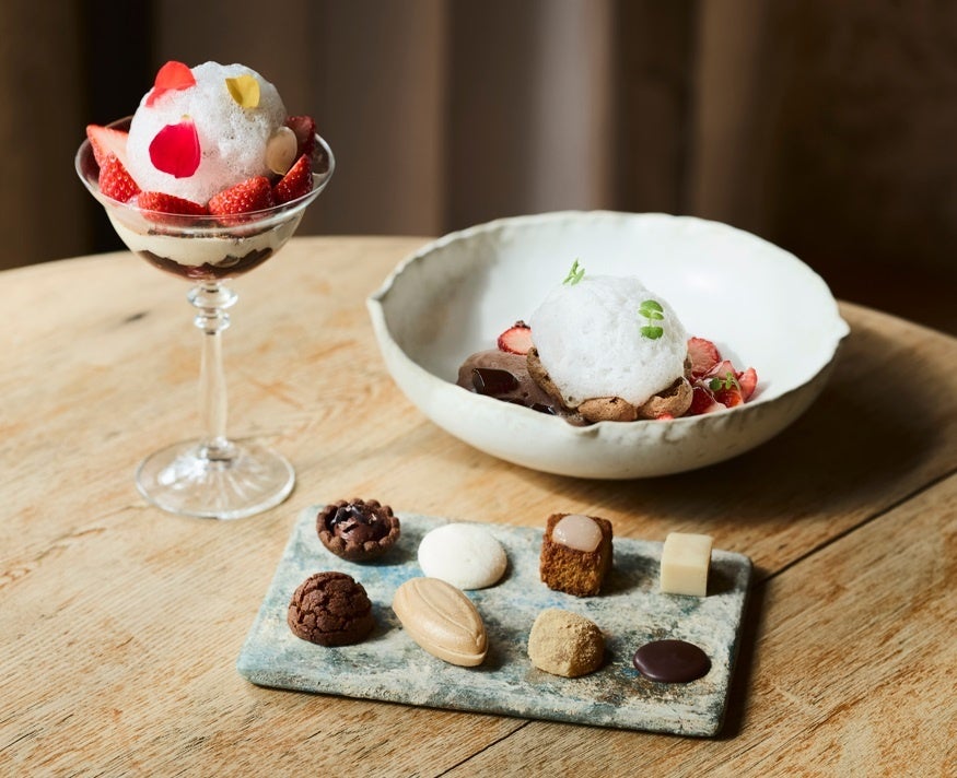 新宿高島屋で10日間限定「アムールカカオサロン」開催、パフェや体験型コースを提供