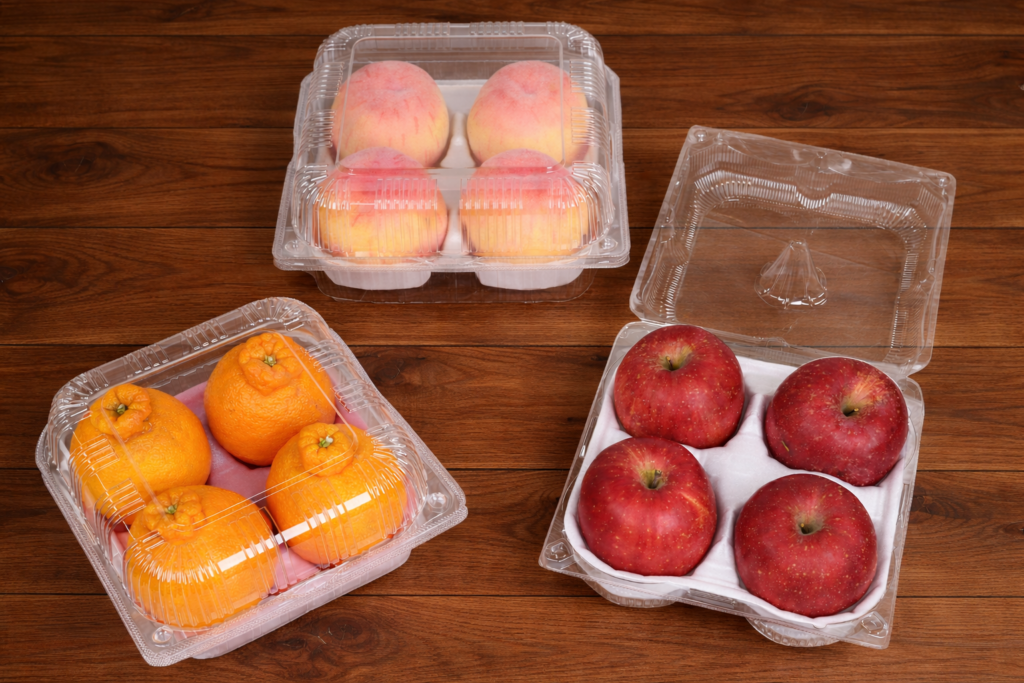 青果売場のパック詰めを「置くだけ」で効率化、エフピコチューパが緩衝材「フルーツクッション」発売