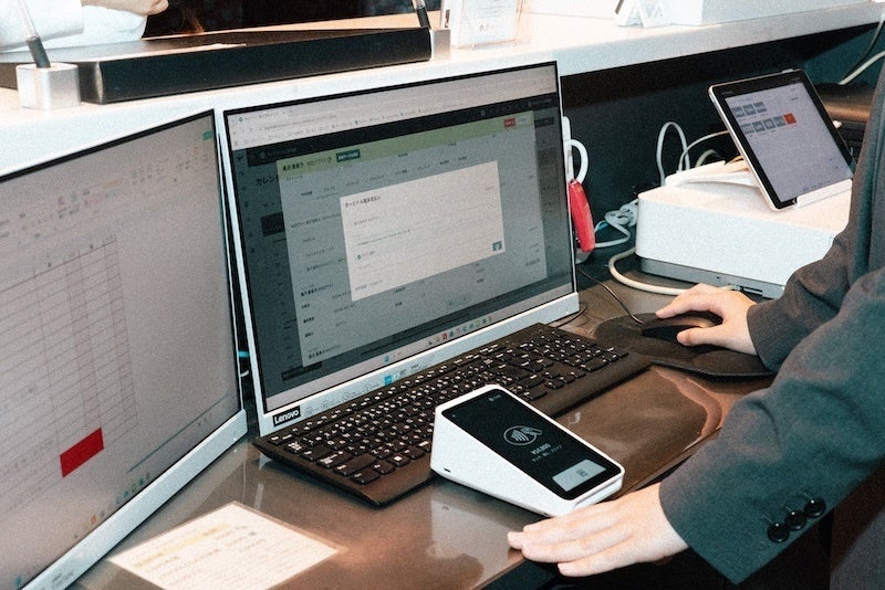 WASIMIL×Square連携で決済手入力をゼロ化 カルタホテル京都祇園の運用が動画で紹介