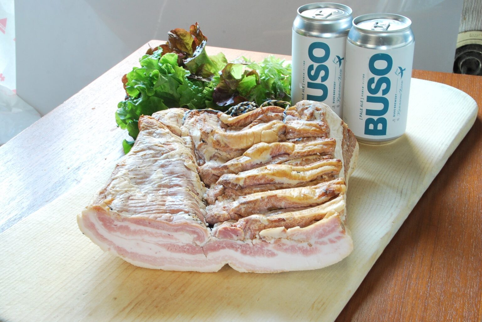 ビール粕を熟成に活用「麦香ビールベーコン」町田で数量限定発売