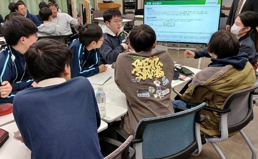 旭川高専、半導体4社の技術者招き段階別ワークショップ 1年生39人と高学年を同日開催