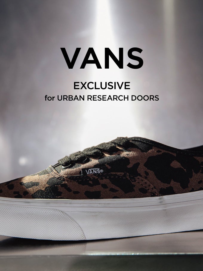 アーバンリサーチDOORS、Vans「AUTHENTIC」限定モデルを7700円で発売
