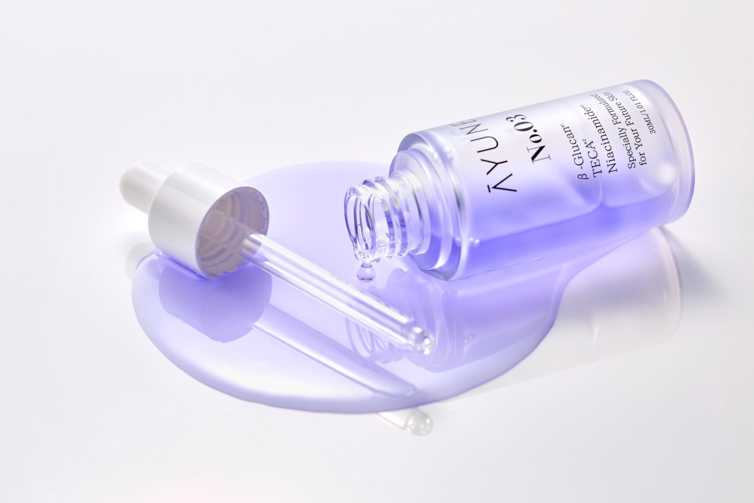 βグルカン採用の毛穴ベース美容液「AYUNE No.3」、未来が2月25日発売