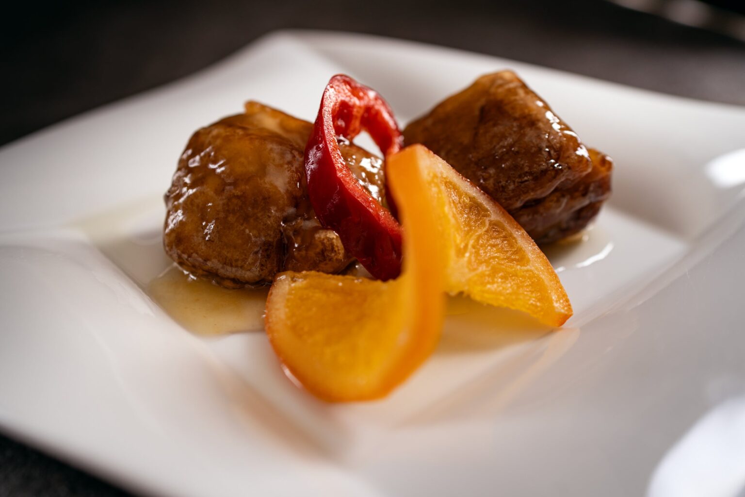 梅田スカイビル39階「中国料理 燦宮」、春限定コース「瑞宴」全8品を1万円で提供