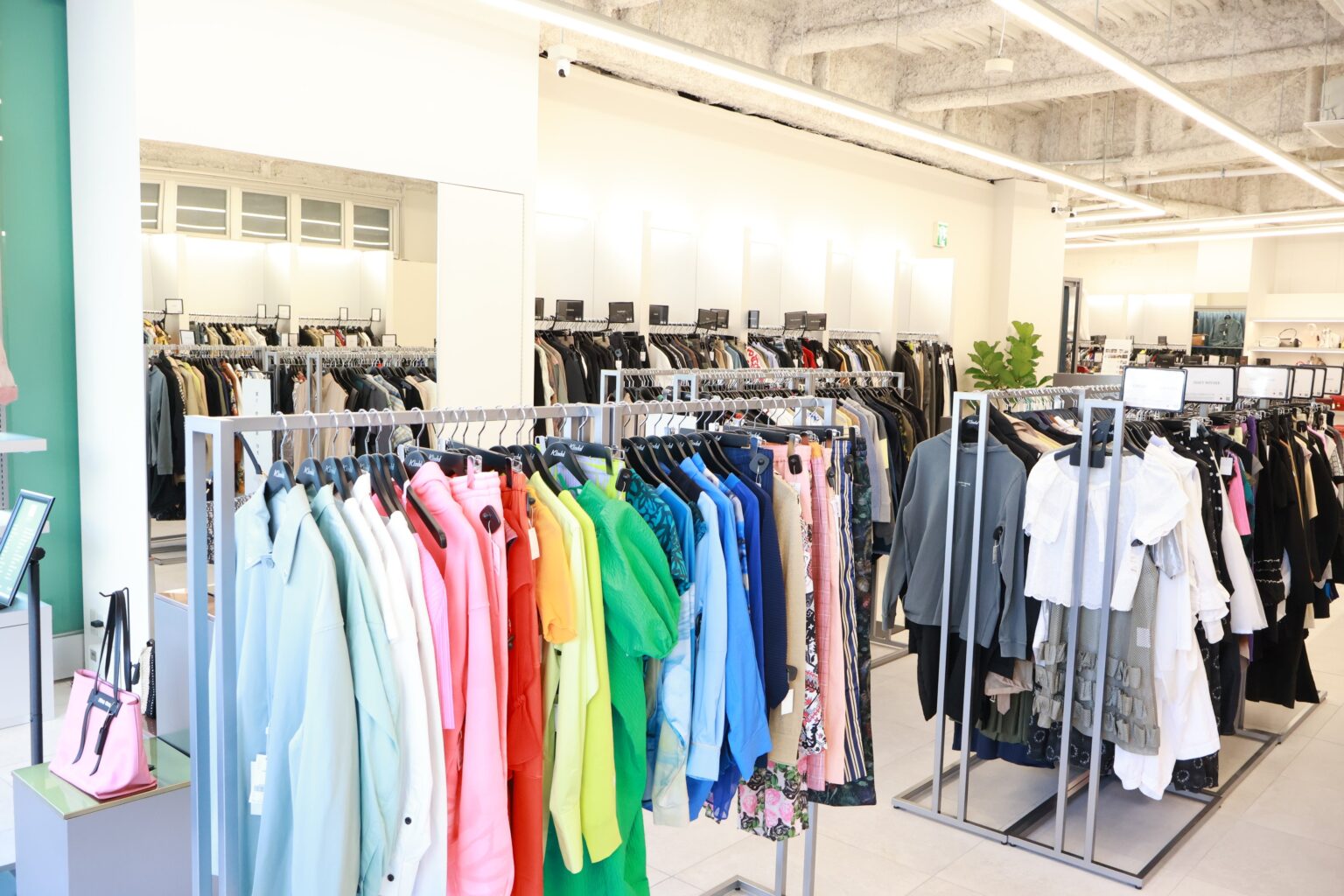 表参道徒歩3分に「カインドオル青山店」開業、11〜20時営業で買取も強化