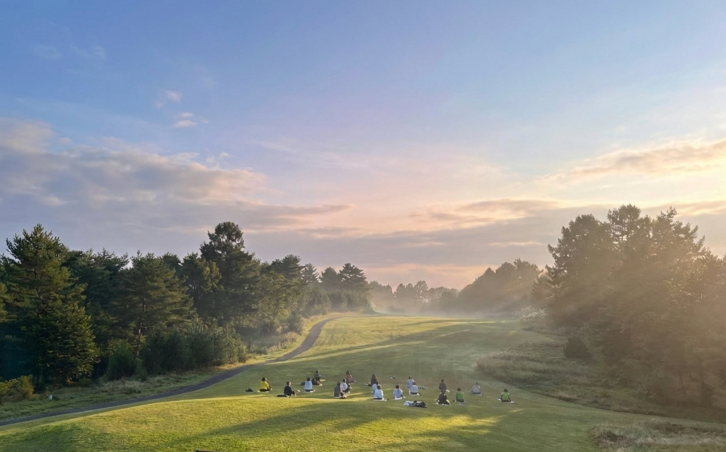 標高1,100mの嬬恋プリンスホテル、5〜10月に屋外ヨガを設定日開催 宿泊者は1人\20,145から