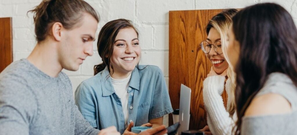 クリーク・アンド・リバー社、2027年卒向けに内定者が語るオンライン座談会を4回開催