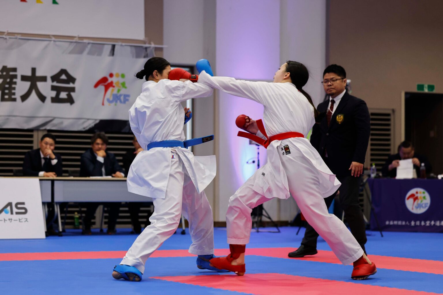 空手体重別決勝で全10階級王者決定、優勝者は2026年代表入り内定