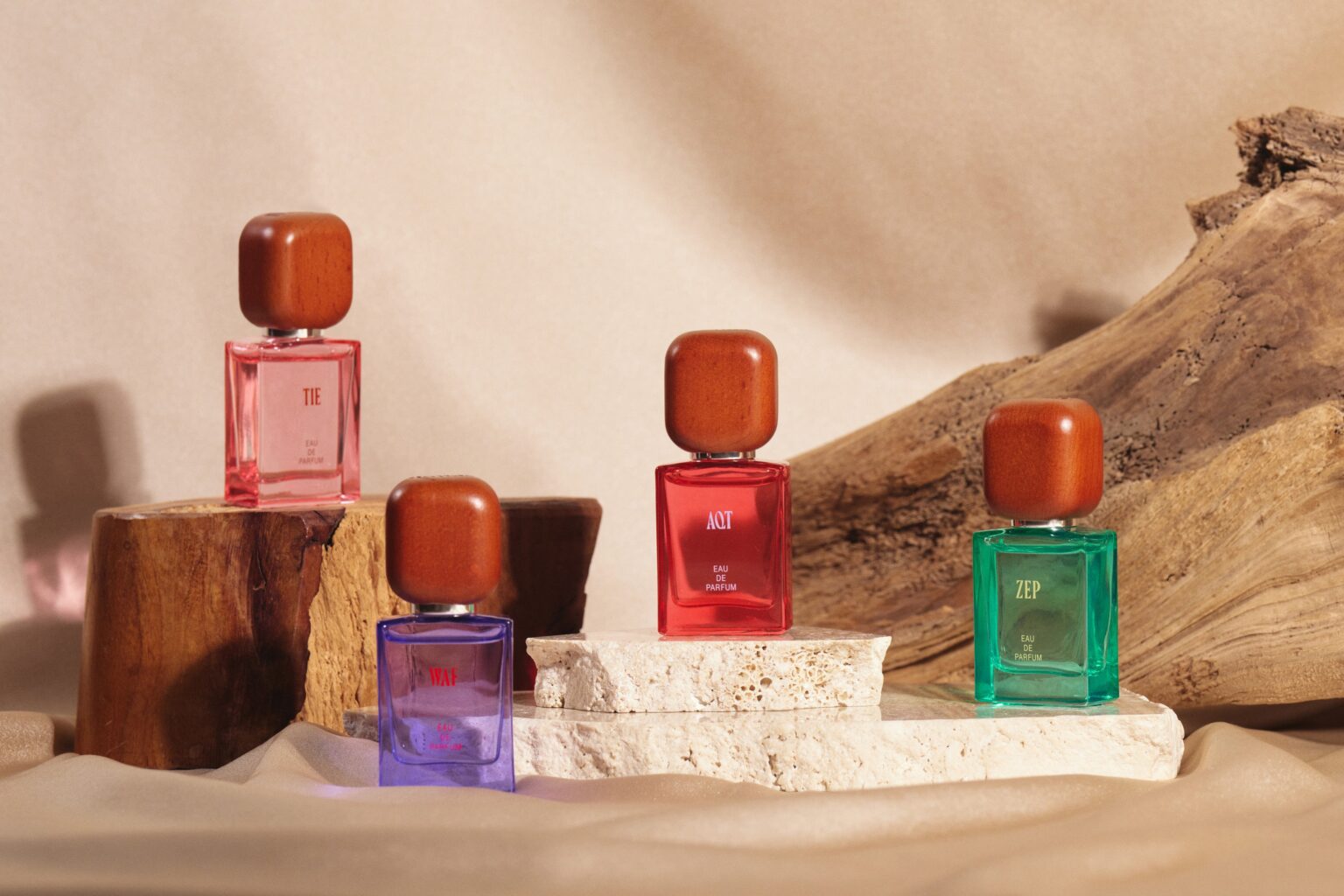 日本香堂、渋谷PARCOで新ブランド「nowas」POPUP 香水4種を15mL・各1万3200円で展開