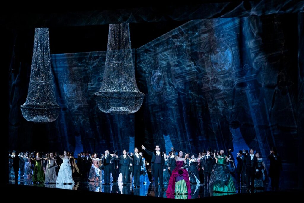 新国立劇場、2026年4月にオペラ『椿姫』上演 S席2万9700円・Z席1650円