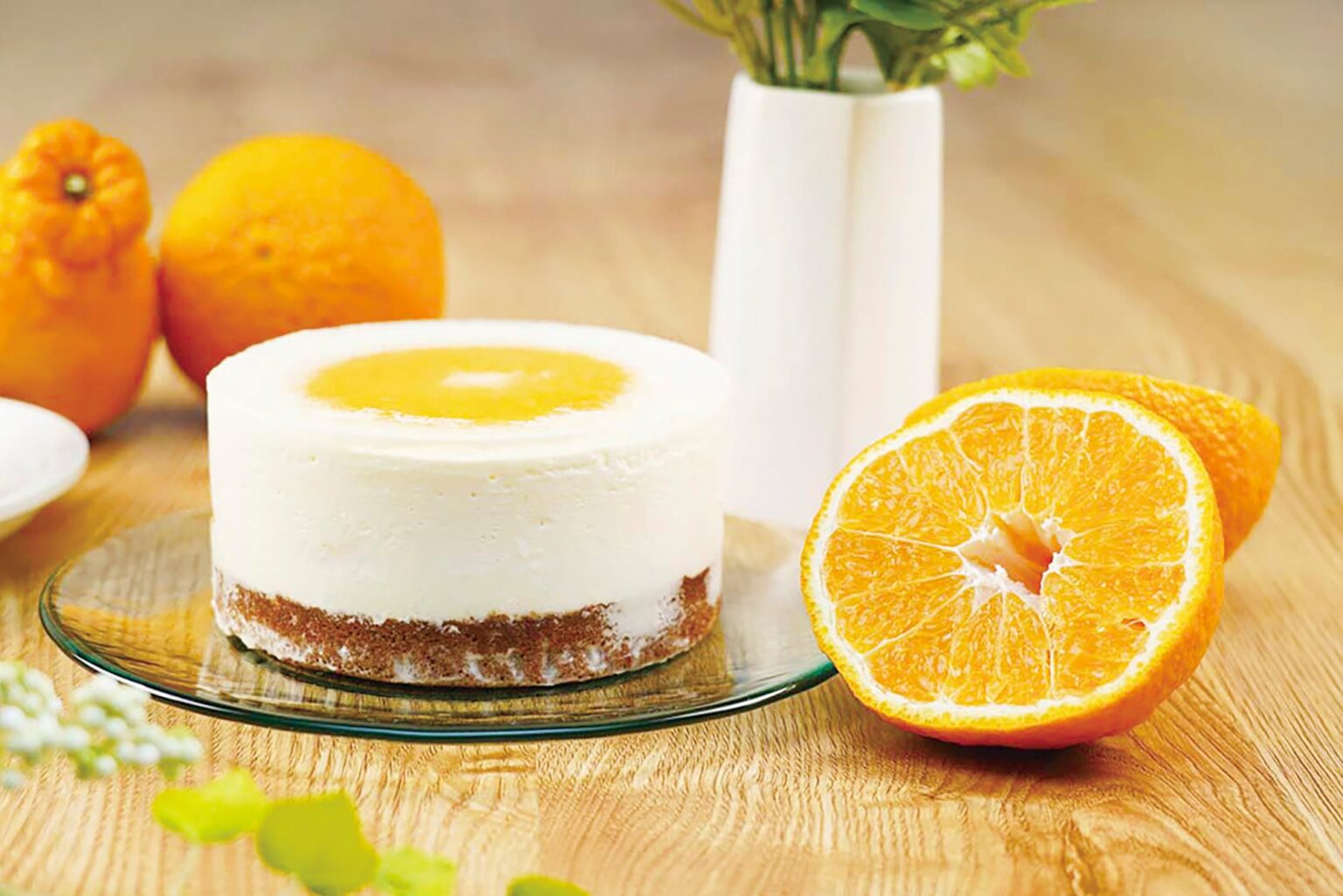 宮崎の柑橘「ユゲポン」使用、季節限定「おひさまケーキ」ジモショクで発売