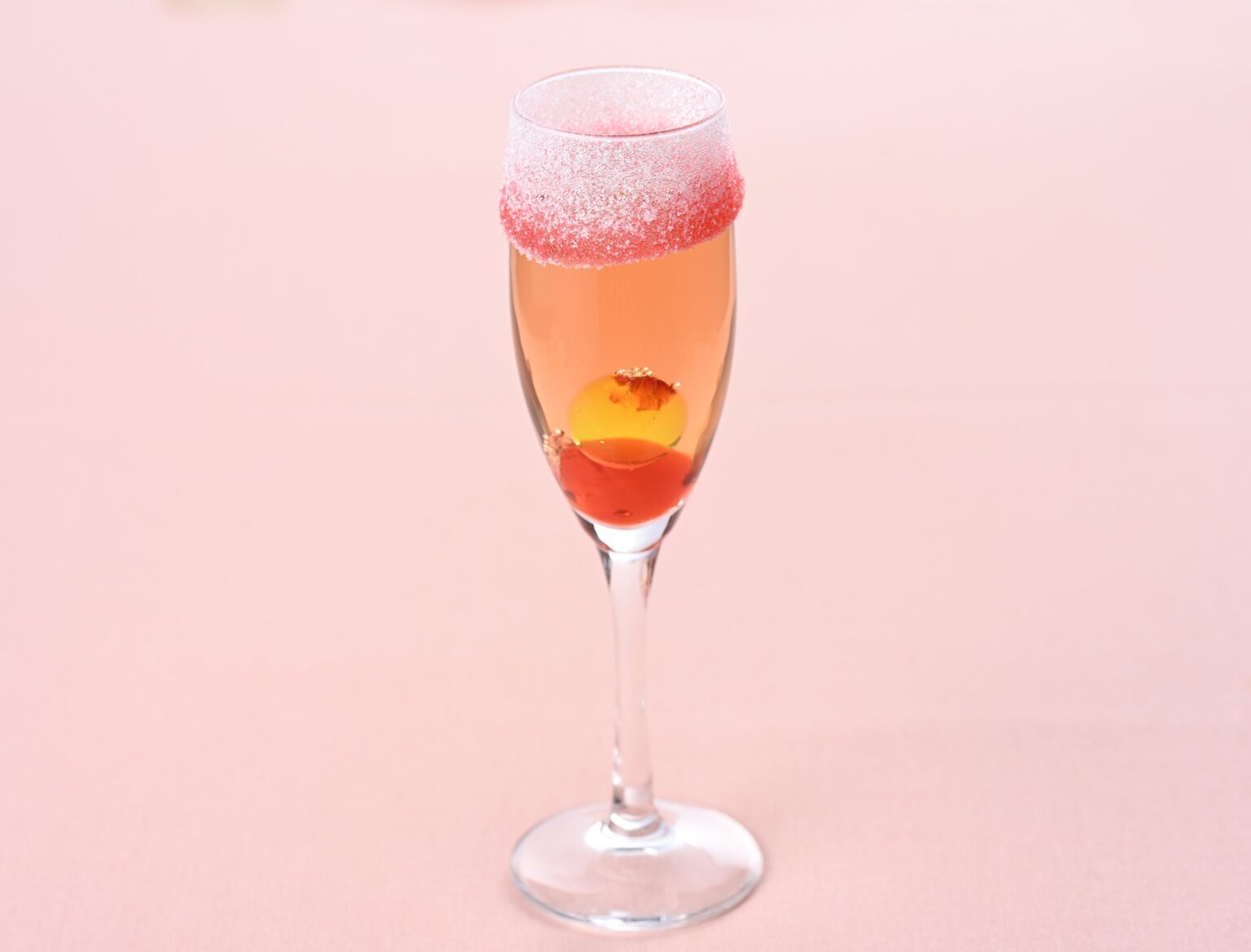 リーガロイヤルホテル広島、水族館の展示世界を料理で再現 4月28日から限定メニューとチケット連動施策