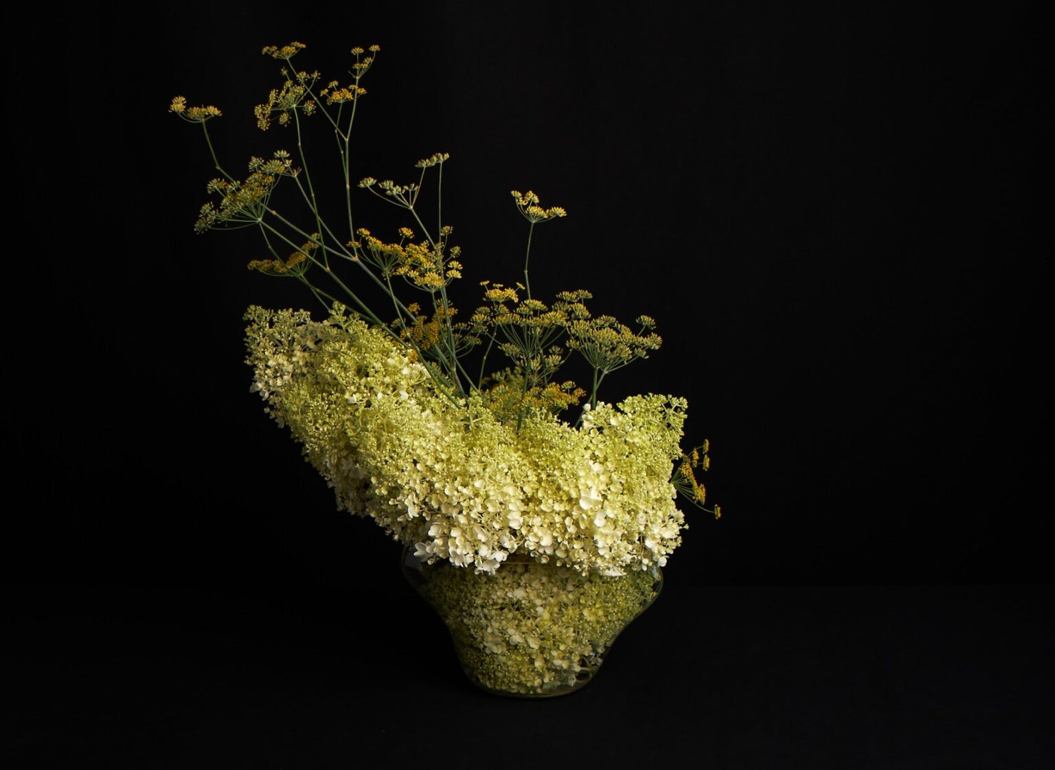 蔦谷ヨシミツ、田園調布のTSUTAYA STUDIOで2日間POP UP 限定ブーケとアートブック販売