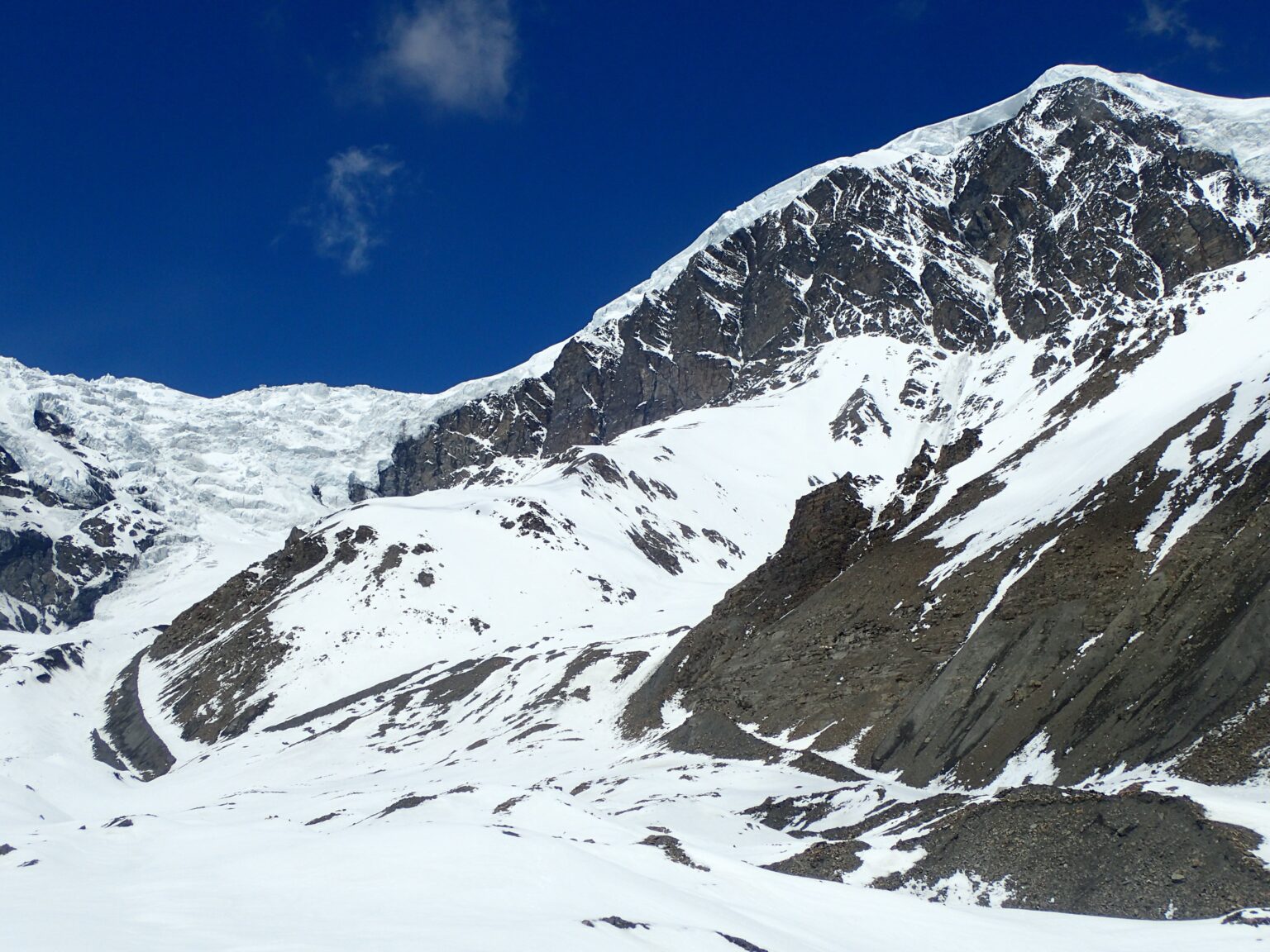 日本山岳会、未踏峰ジャルキャヒマール遠征に20万円助成 30代3人の再挑戦を支援