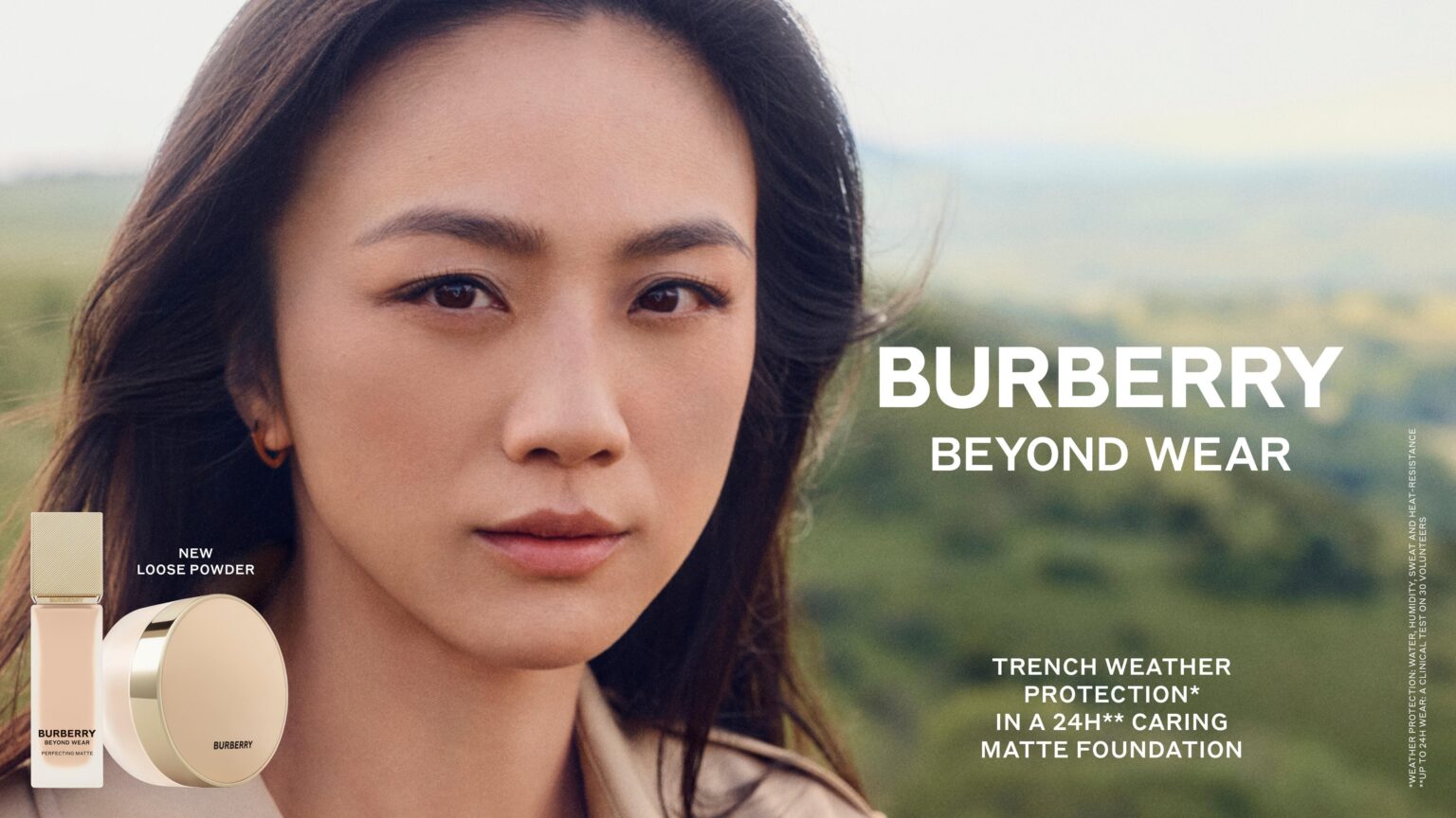 バーバリー ビューティ、耐湿度・耐熱のルースパウダーを3月4日発売 2色展開