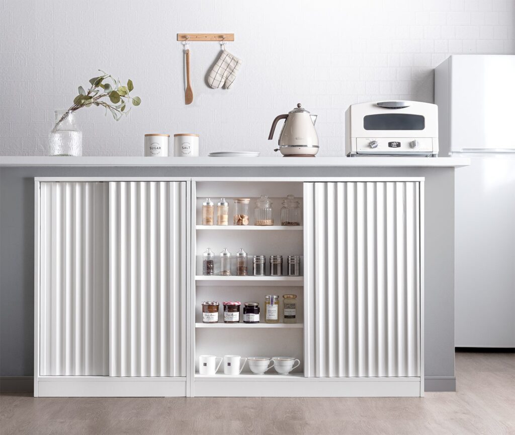 奥行15cmから選べる「カウンター下収納」全60種、タンスのゲンが投入