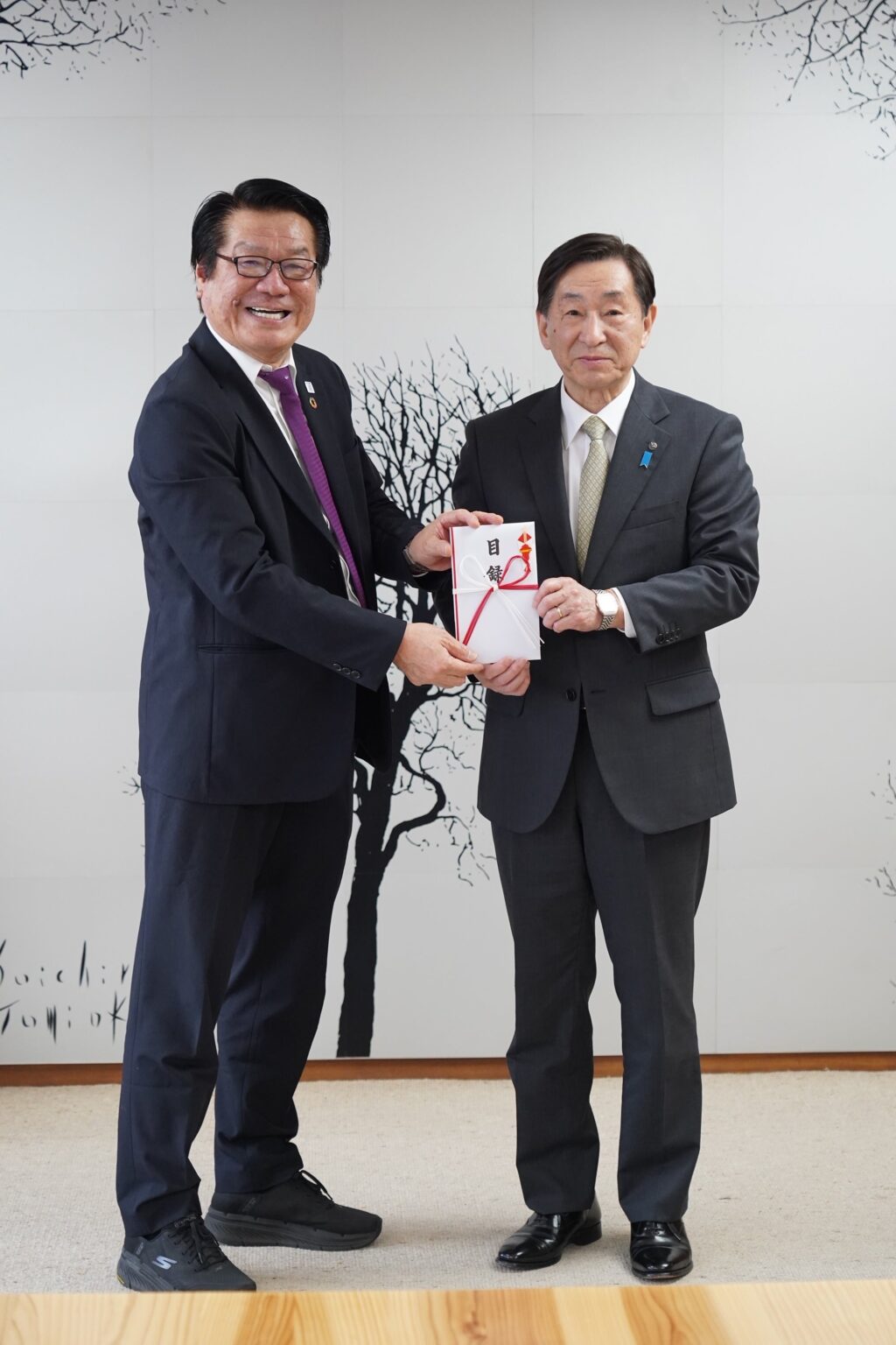 エスイーエー、上越市環境政策課へ10万円寄附 50百万円のSDGs私募債発行に伴い