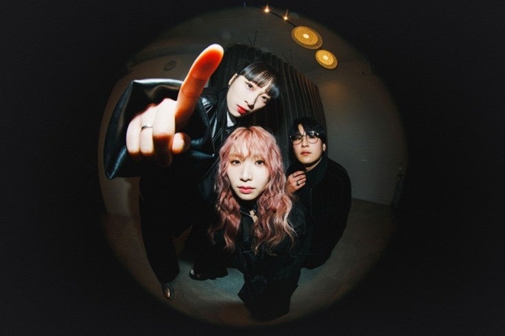 Almi、新曲「Sherry blue」を5月13日0時に配信 MVも同時公開