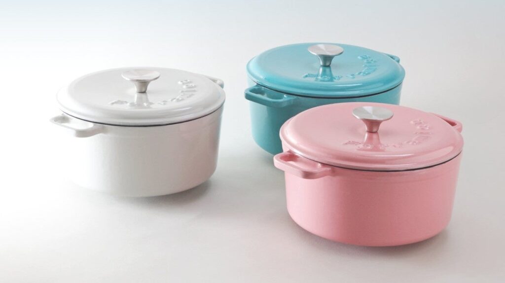 川口の鋳物ホーロー鍋「HOTPAN」に伝統色3色、マクアケで最大20%引き先行販売