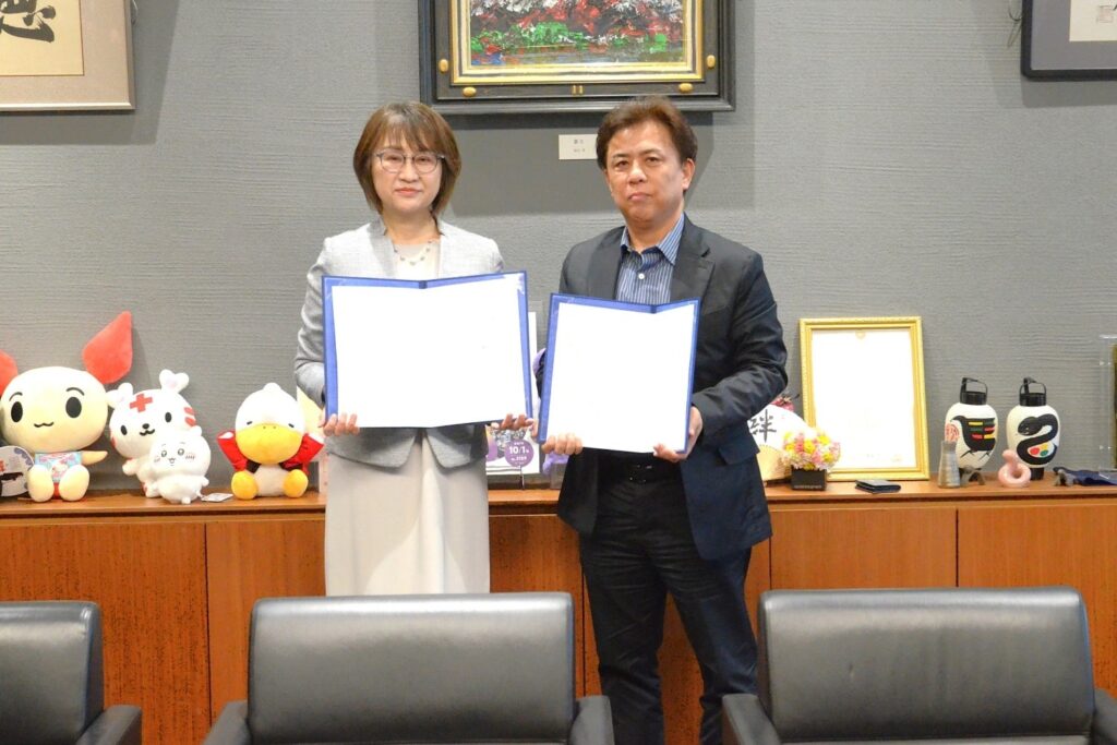 豊島区、ビー・エス・ケイと災害時の仮設トイレ提供協定 快適トイレ設置で避難所環境を改善