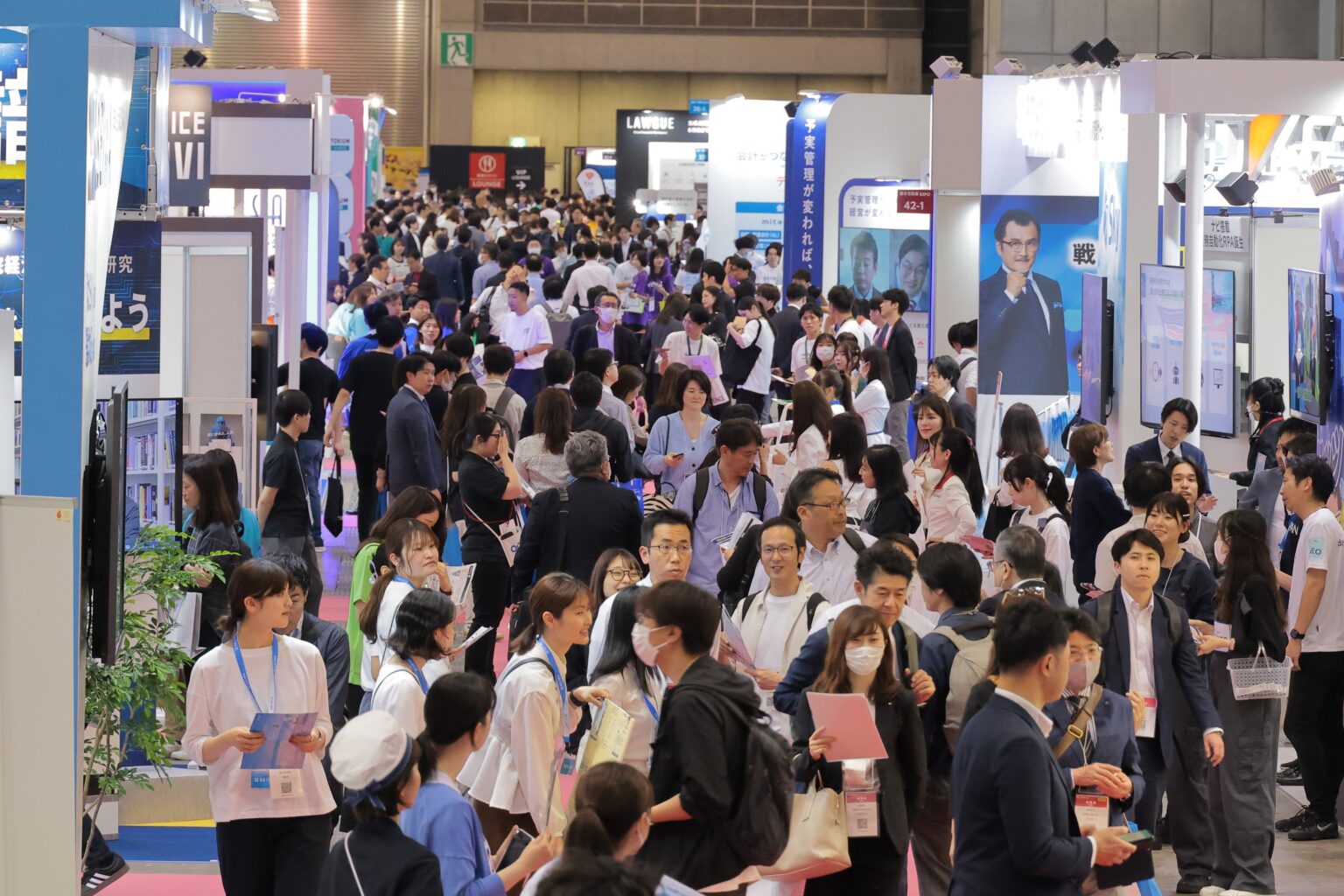 イマジナ、総務・人事・経理Week東京で「ホワイト企業の罠」テーマに特別セミナー6回
