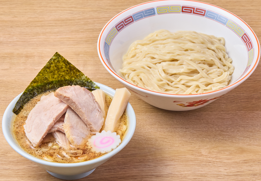 御茶ノ水駅改札内に「久臨」新店、動物系強化スープと限定チャーシューつけめん提供