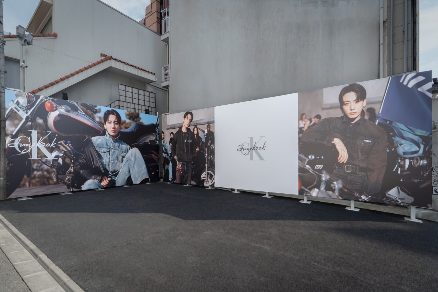 原宿・竹下口パークでバナナミルク配布、Calvin Kleinが渋谷2店舗回遊のLINEスタンプラリーを2日間限定開催