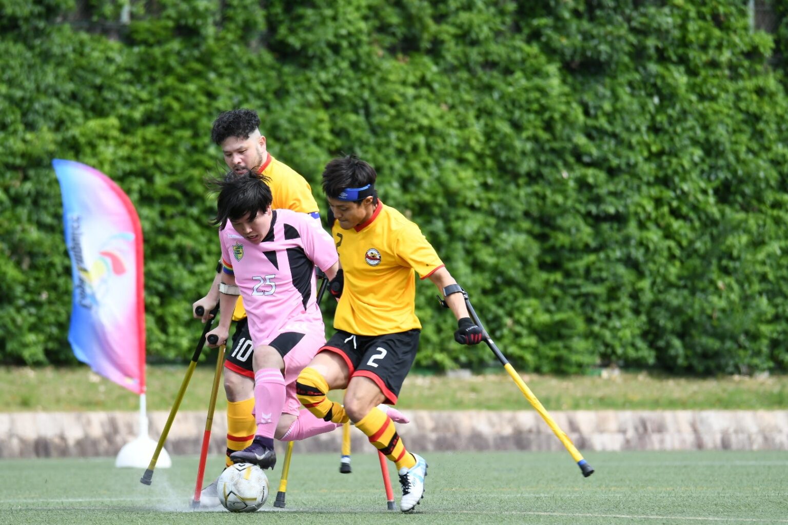 大阪・鶴見緑地でアンプティサッカー全国大会「第十一回レオピン杯」開催、入場無料で2日間11試合
