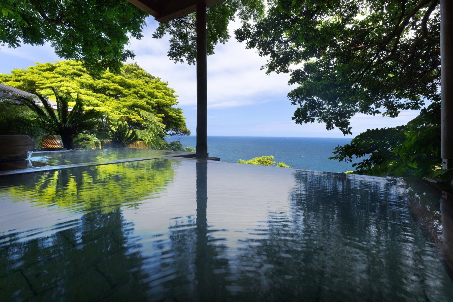 吉祥CAREN、浜松産うな重ランチ付き「1泊3食」夏季限定プラン 1人2.9万円から