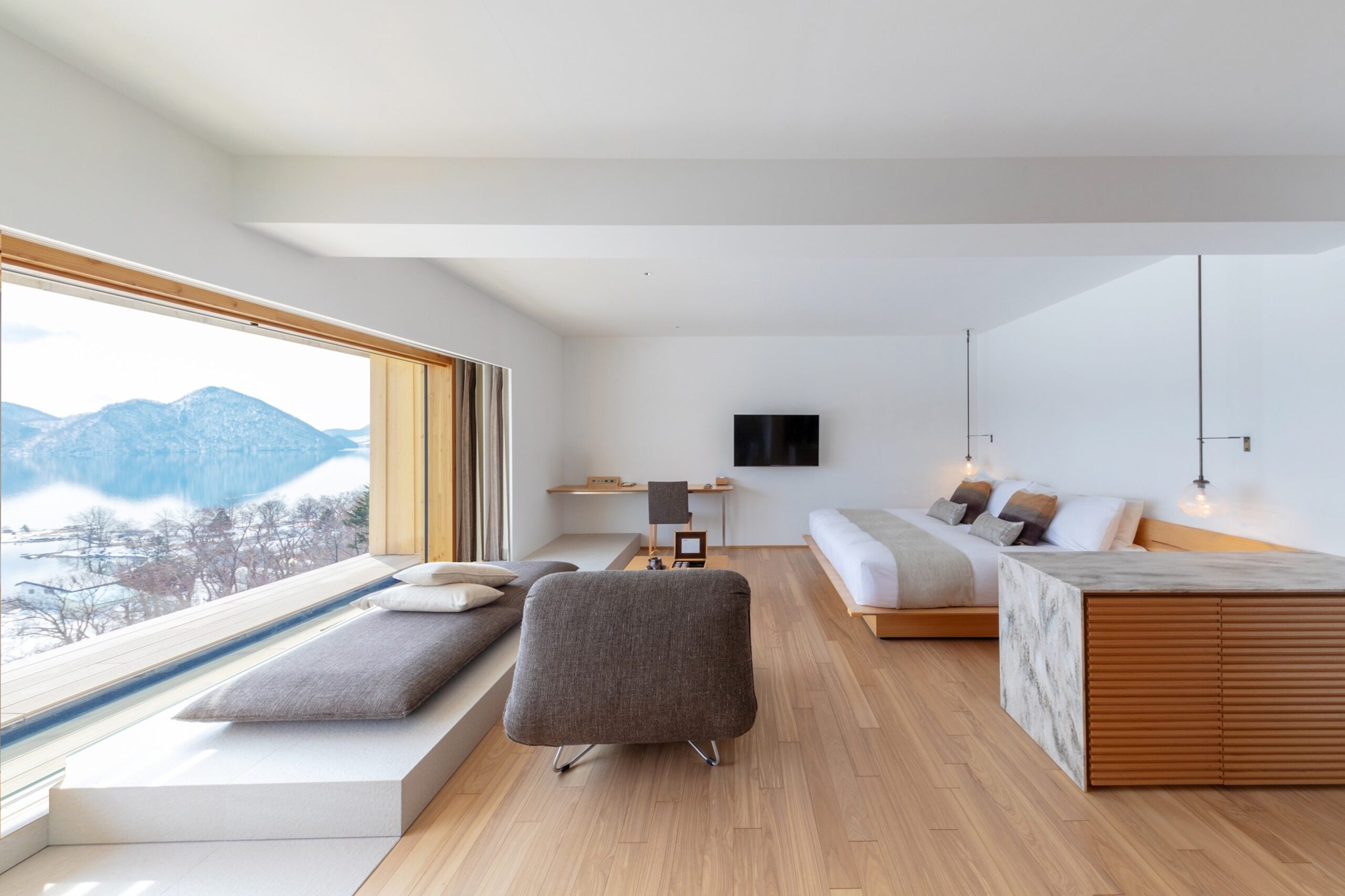 洞爺湖の「WE Hotel Toya」、7月1日に日本初のDusit Collectionとして再始動