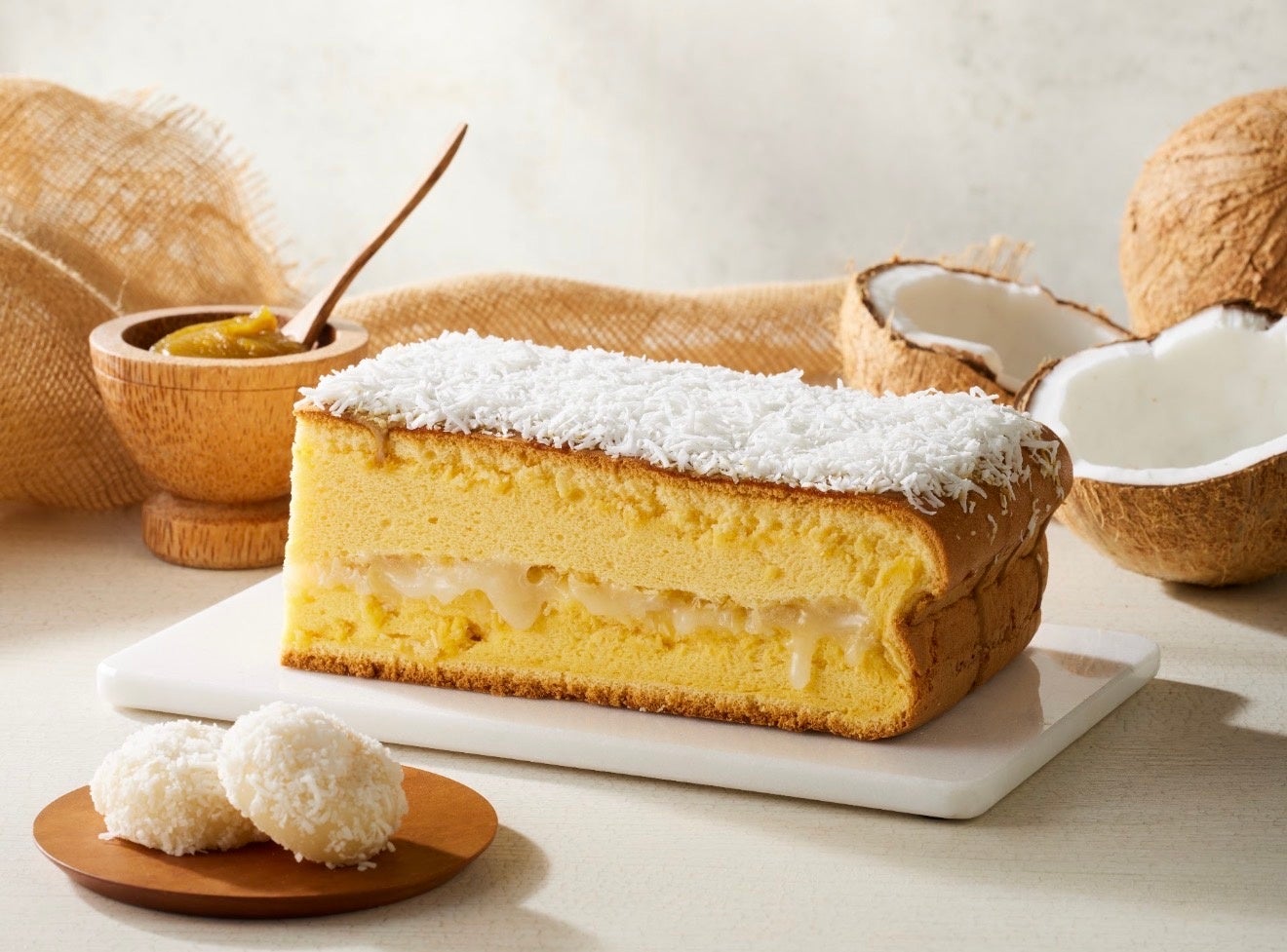 グランドカステラ、5周年で「台湾ココナッツ餅カステラ」7月限定発売　ハーフ＆ハーフも数量限定