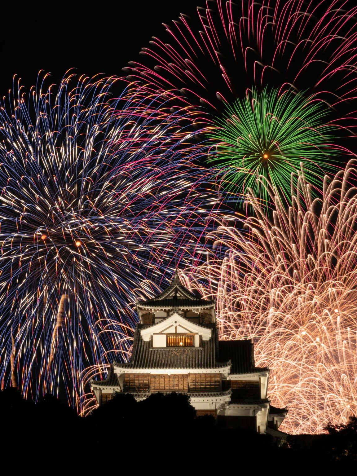 福知山HANABI2026、8月11日に6,000発 中高生400人無料招待と席チケット先行販売開始