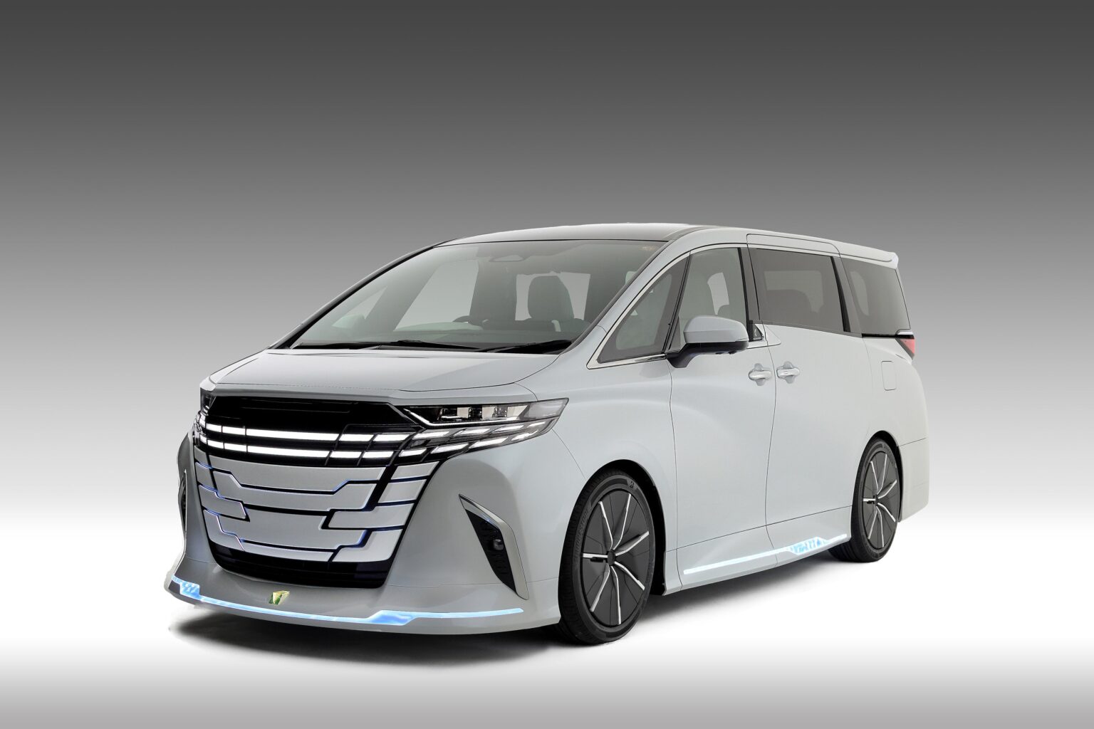 MODELLISTAがOTOTEN2026初出展、アルファードのコンセプト車で音響重視の乗車体験