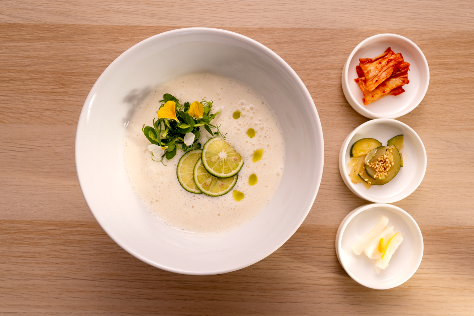 大阪・鶴橋「Panga table」、夏限定ヴィーガン冷麺など新メニュー開始 ランチコースも夏仕様に