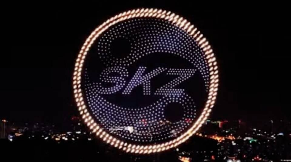 アンコール、花火搭載ドローンサービス開始 LED編隊から空中花火へ切り替え