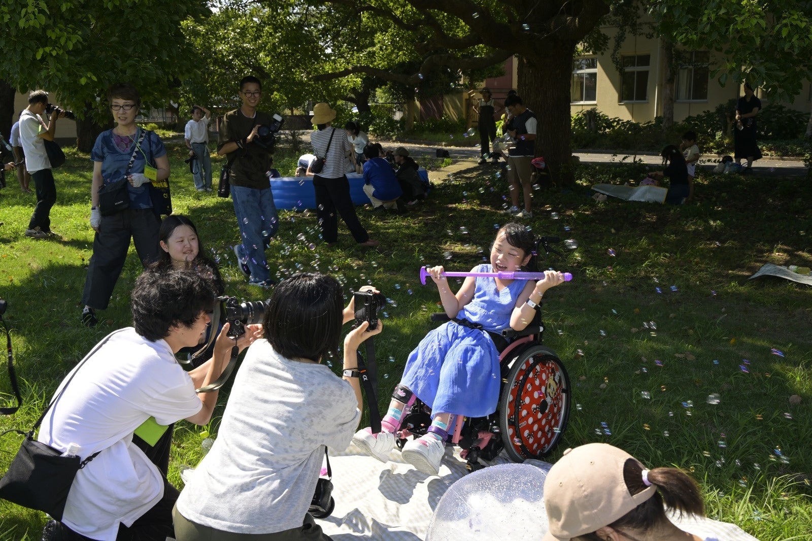 高校生カメラマン先着30人を募集、障害のある子ども撮影の無料フォトコン「第3回カラフルフォトリンピック」 高校生カメラマン先着30人を募集、障害のある子ども撮影の無料フォトコン「第3回カラフルフォトリンピック」