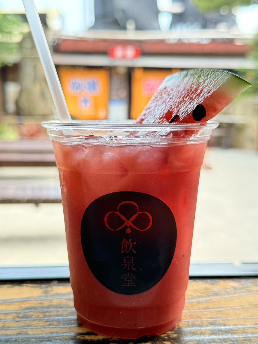 別府・ひょうたん温泉「飲泉堂」、夏季限定の加水なし「すいか十割ジュース」7月4日から 別府・ひょうたん温泉「飲泉堂」、夏季限定の加水なし「すいか十割ジュース」7月4日から