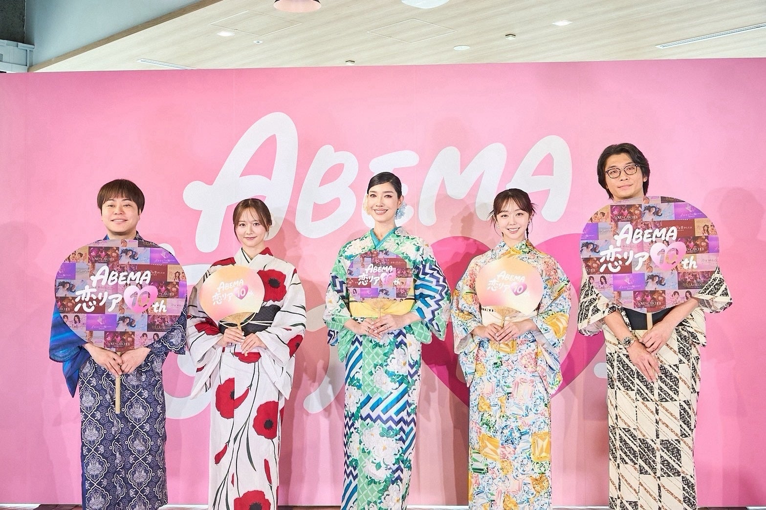 ABEMA「恋リア10th」渋谷MODIで無料診断イベント、MC陣がトークで10年を振り返り ABEMA「恋リア10th」渋谷MODIで無料診断イベント、MC陣がトークで10年を振り返り
